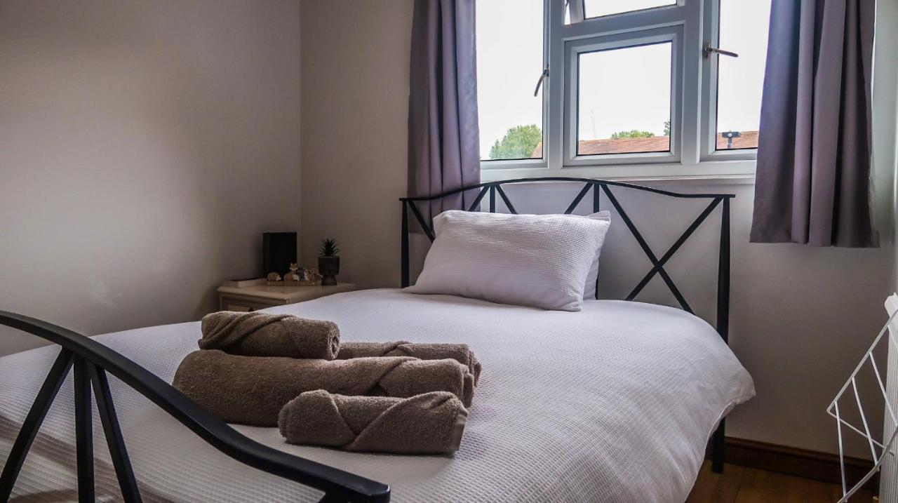 Cozy Double Room - Only Room Londra Esterno foto