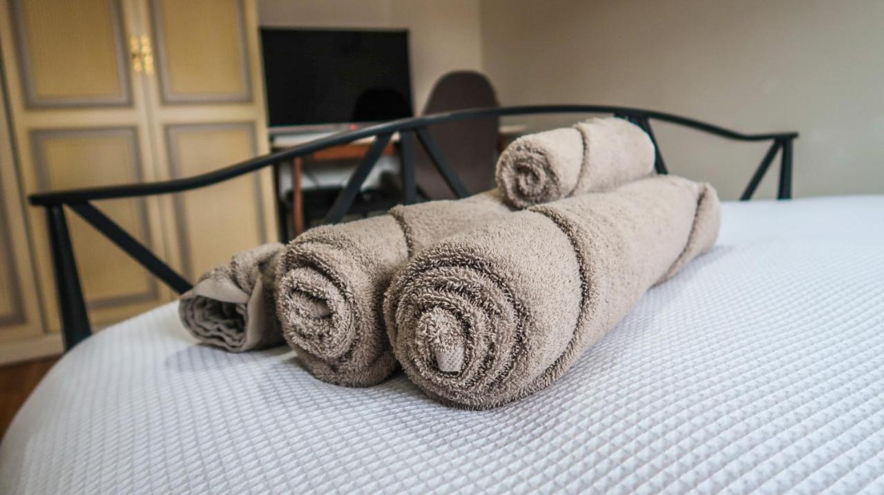 Cozy Double Room - Only Room Londra Esterno foto